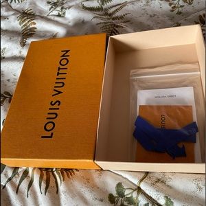 louis vuitton wallet box
